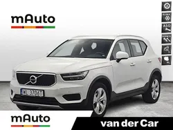 Biały Używany 2022 Volvo XC40 Momentum SUV | 125 900 zł (Uczciwa cena)