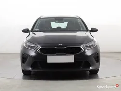 Szary Używany 2020 Kia Ceed Kombi | 47 999 zł (Dobra cena)