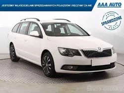 Biały Używany 2014 Skoda Superb | 41 999 zł (Dobra cena)