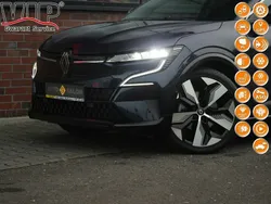 Niebieski (metalik, perła) Używany 2022 Renault Mégane Hatchback | 105 990 zł