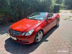 Czerwony Używany 2013 Mercedes E350 Kabriolet | 89 000 zł (Dość drogi)