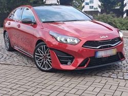 Czerwony Używany 2023 Kia ProCeed GT 2 Hatchback | 109 900 zł