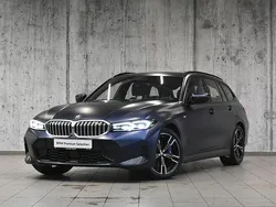 Frozen tanzanite blue metallic metalizowany Używany 2024 BMW 320 Comfort Edition Kombi | 219 800 zł