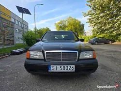 Czarny Używany 1995 Mercedes C180 Sedan/Limuzyna | 4500 zł