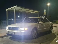 Biały Używany 1996 Audi A8 Exclusive Sedan/Limuzyna | 28 800 zł