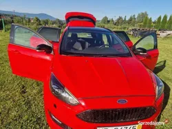 Czerwony Używany 2017 Ford Focus ST-Line Kombi | 39 900 zł