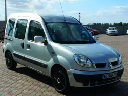 Srebrny (metalik) Używany 2004 Renault Kangoo Minivan | 13 800 zł