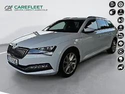 Biały Używany 2022 Skoda Superb Style Kombi | 109 800 zł (Dość drogi)