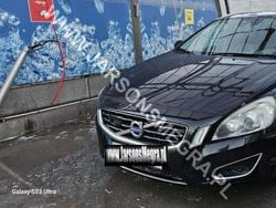 Czarny Używany 2011 Volvo V60 Kombi | 30 600 zł