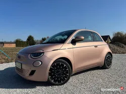 Używany 2021 Fiat 500e La Prima | 90 000 zł