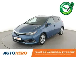 Niebieski Używany 2016 Toyota Auris Hybrid Edition-S Hatchback | 59 900 zł (Drogi)