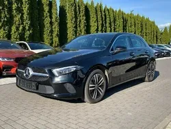 Czarny Używany 2022 Mercedes A250 Hatchback | 121 500 zł