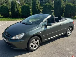 Używany 2004 Peugeot 307 CC Kabriolet | 6500 zł