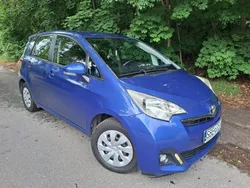Niebieski Używany 2012 Toyota Verso-S Minivan | 16 990 zł