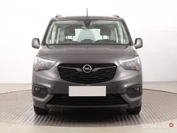 Szary Używany 2020 Opel Combo Minivan | 49 999 zł (Dość drogi)