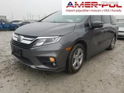 Szary Używany 2018 Honda Odyssey EX-L Minivan | 92 000 zł