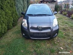 Grafitowy Używany 2011 Toyota Yaris Hatchback | 15 900 zł (Dobra cena)