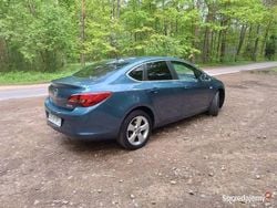 Niebieski Używany 2017 Opel Astra Sedan/Limuzyna | 34 900 zł (Uczciwa cena)