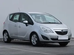 Srebrny Używany 2011 Opel Meriva Minivan | 12 499 zł (Dobra cena)