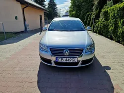 Srebrny Używany 2005 VW Passat Sedan/Limuzyna | 9999 zł (Dobra cena)