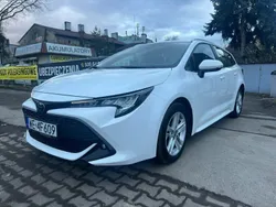 Biały (metalik) Używany 2021 Toyota Corolla Kombi | 65 900 zł (Uczciwa cena)