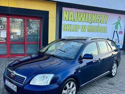 Niebieski Używany 2004 Toyota Avensis Kombi | 4900 zł (Dobra cena)