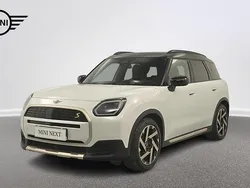 Nanuq white metalizowany Używany 2024 Mini Countryman SUV | 215 899 zł