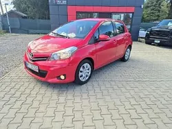 Czerwony Używany 2014 Toyota Yaris Hatchback | 24 900 zł (Dobra cena)