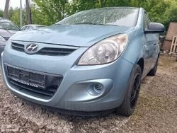 Niebieski Używany 2011 Hyundai i20 Hatchback | 16 900 zł (Uczciwa cena)