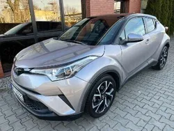 Inny kolor Używany 2017 Toyota C-HR SUV | 59 300 zł (Uczciwa cena)