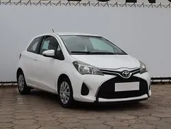 Biały Używany 2015 Toyota Yaris Hatchback | 19 999 zł (Dobra cena)