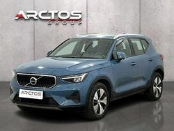 Niebieski Używany 2022 Volvo XC40 Core SUV | 122 900 zł (Dobra cena)