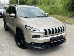 Złoty (metalik) Używany 2015 Jeep Cherokee Longitude SUV | 46 999 zł (Uczciwa cena)