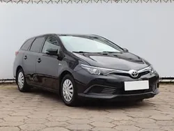 Czarny Używany 2016 Toyota Auris Kombi | 46 999 zł (Uczciwa cena)