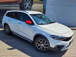 Biały gelato Używany 2023 Fiat Tipo Red Kombi | 118 771 zł