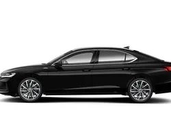 Czerń ebony metalizowany Nowe 2025 Skoda Superb LAURIN & KLEMENT | 262 950 zł (Dość drogi)