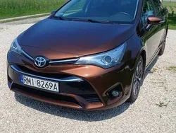 Brązowy Używany 2015 Toyota Avensis Sedan/Limuzyna | 55 600 zł (Dość drogi)