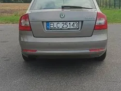Beżowy Używany 2009 Skoda Octavia Sedan/Limuzyna | 20 000 zł (Drogi)