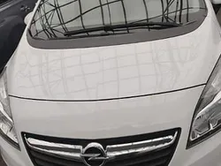 Biały Używany 2014 Opel Meriva Minivan | 23 700 zł (Uczciwa cena)