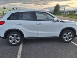 Biały Używany 2018 Suzuki Vitara SUV | 63 000 zł (Dobra cena)