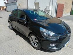 Czarny Używany 2019 Renault Clio IV Hatchback | 29 000 zł