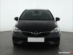 Czarny Używany 2020 Opel Astra Kombi | 37 999 zł (Uczciwa cena)