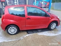 Bordowy Używany 2009 Citroën C2 Hatchback | 7300 zł (Dość drogi)