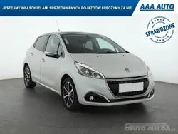 Biały Używany 2016 Peugeot 208 Hatchback | 31 499 zł (Uczciwa cena)