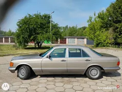 Używany 1986 Mercedes E300 Sedan/Limuzyna | 32 000 zł