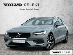 Szary Używany 2025 Volvo V60 Kombi | 159 900 zł (Super Cena)