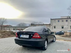 Używany 2002 Mercedes C240 | 8790 zł