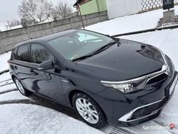 Używany 2017 Toyota Auris Hybrid | 59 000 zł (Dobra cena)