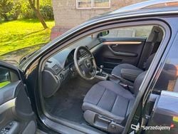 Czarny Używany 2003 Audi A4 Kombi | 8900 zł (Uczciwa cena)