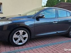 Szary Używany 2009 Renault Mégane III Hatchback | 14 500 zł (Uczciwa cena)